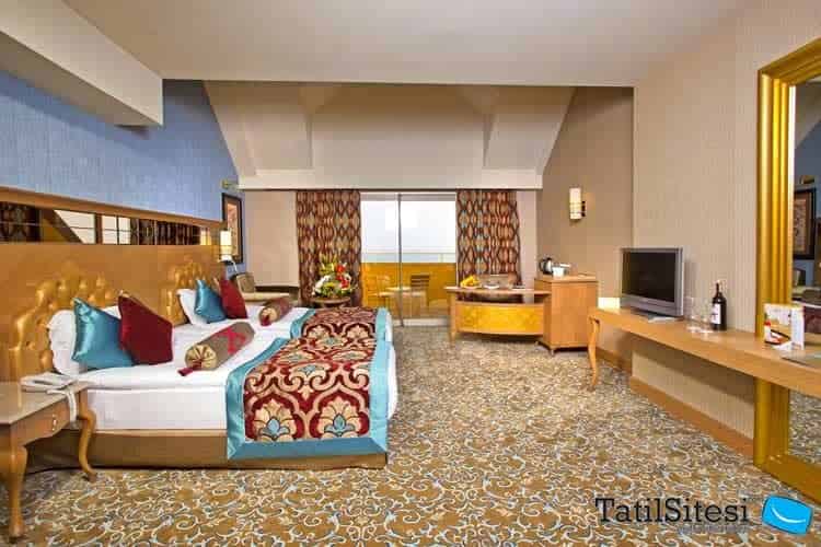 Royal Holiday Palace